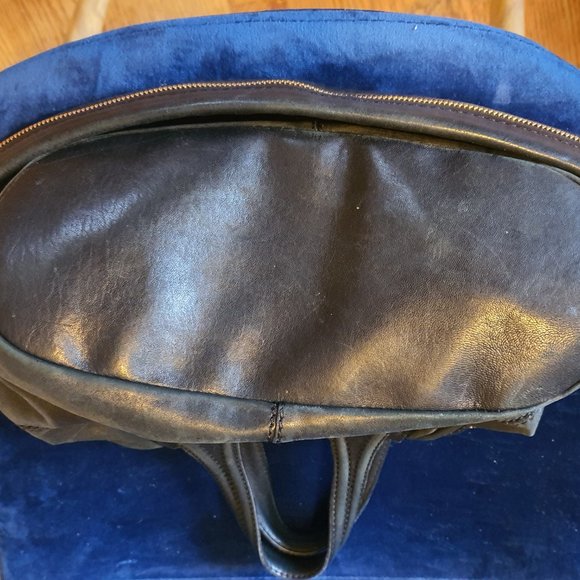 Authentic Givenchy Small Nightingale Black - Picture 4 of 6